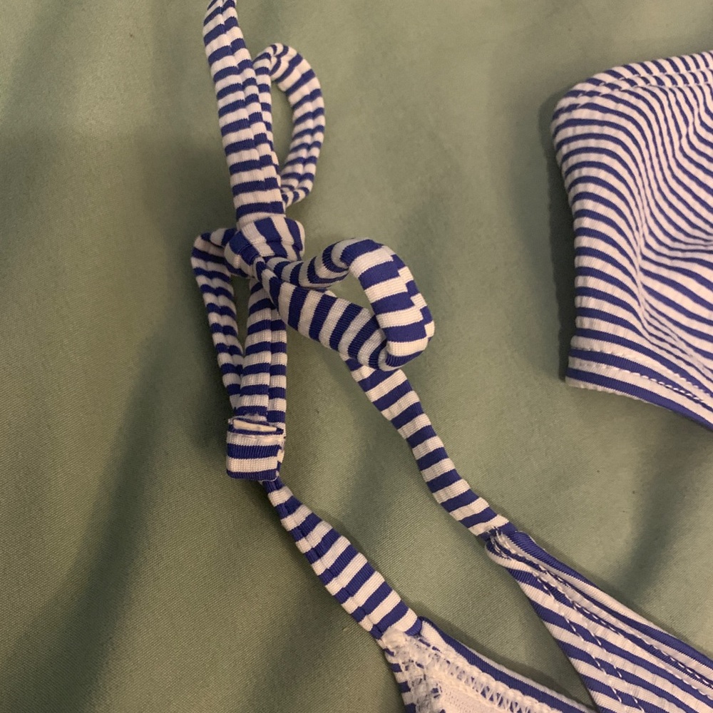 Striped String Bikini - Picture 4 of 5